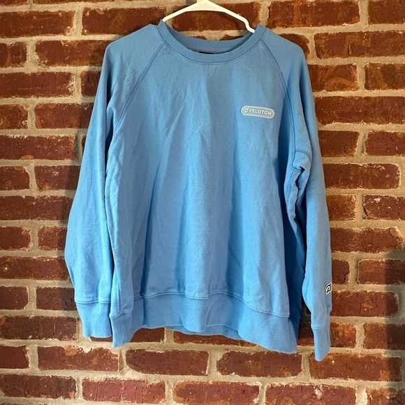 Peloton sweatshirt - Picture 1 of 7